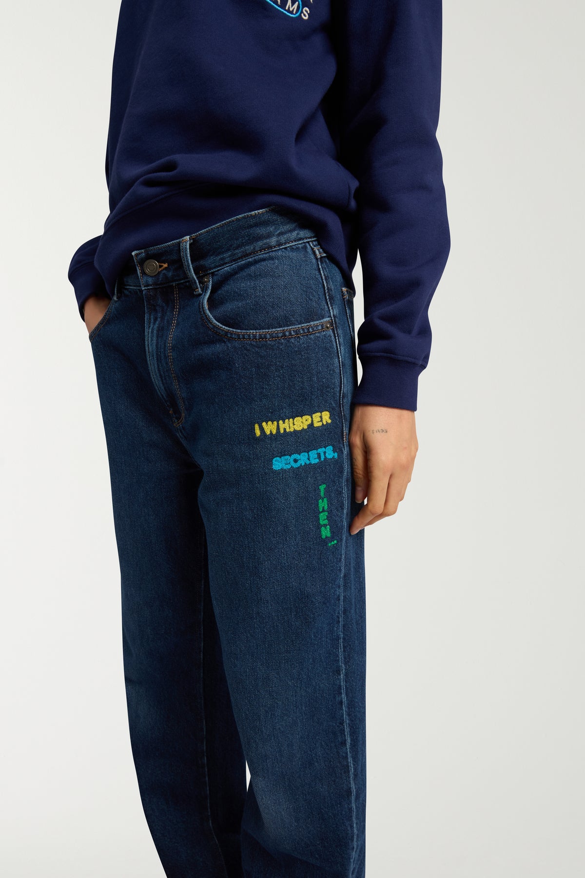 Riddle Embroidered Jean