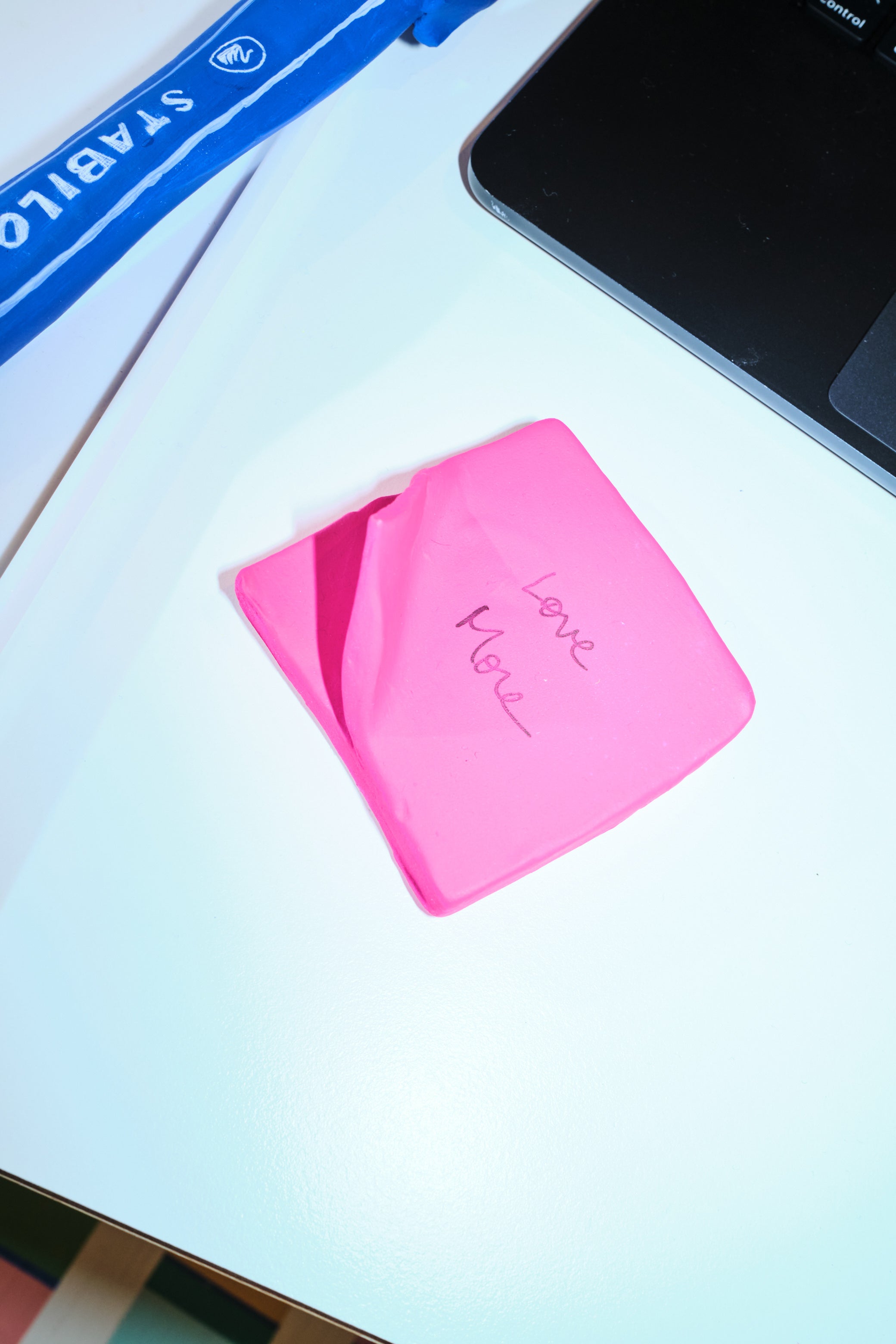 En Vrac Post It Note Pink Ornament 