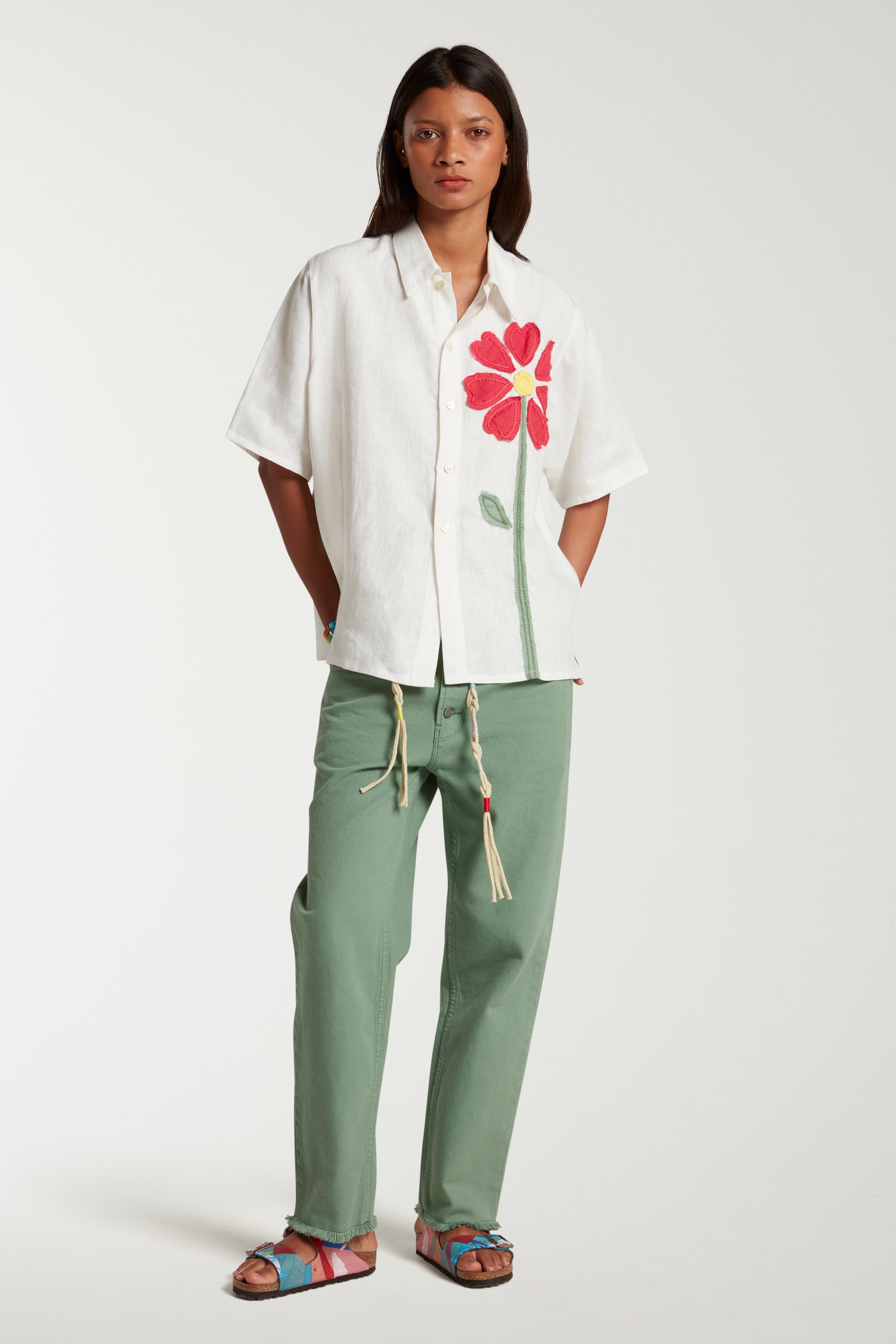 Short Sleeve Shirt With Appliqué Flowers 