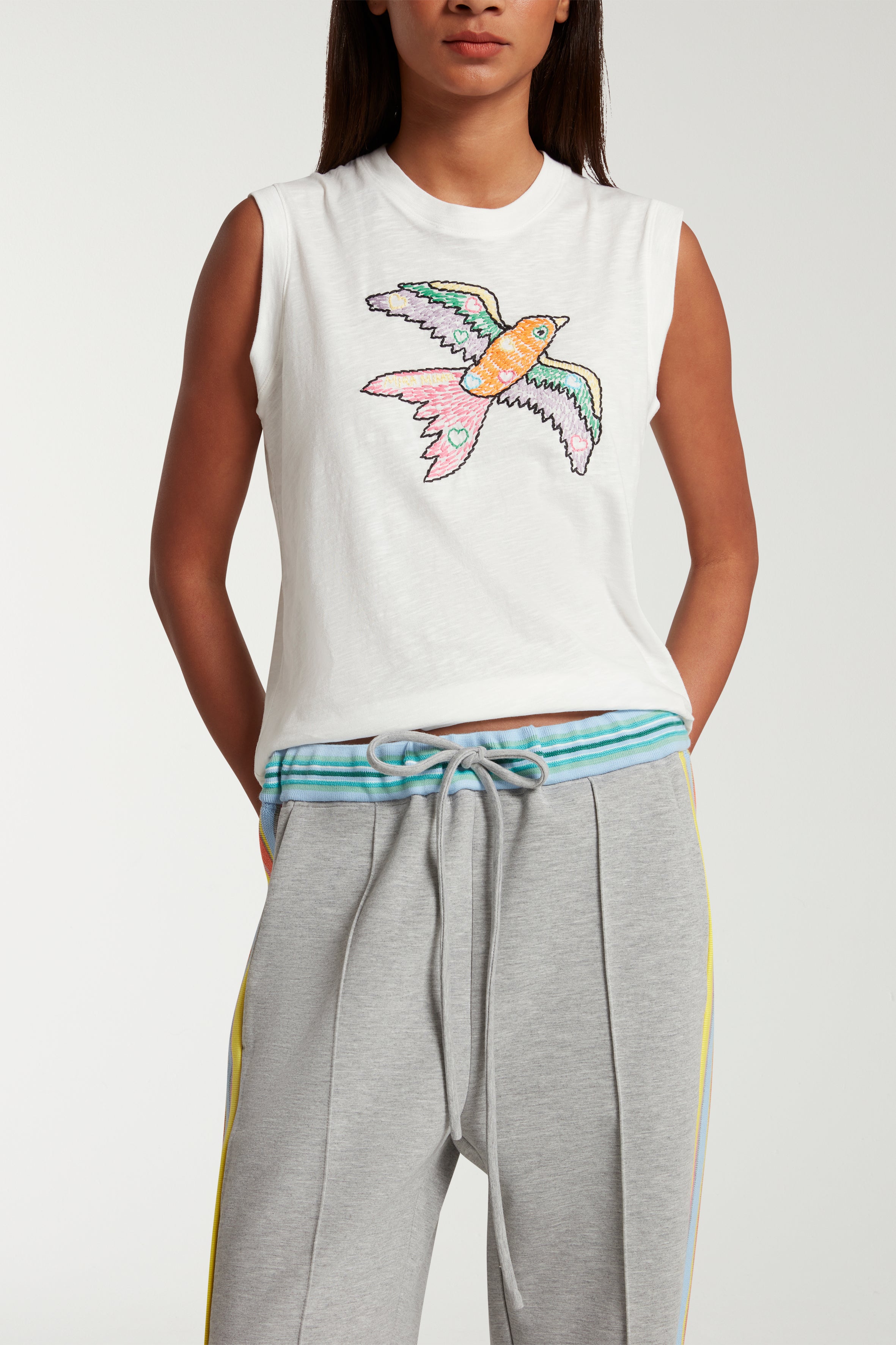 Embroidered Bird Sleeveless T-shirt