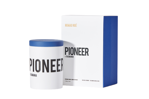 PIONEER IN TASMANIA - Sea salt & Coconut Candle